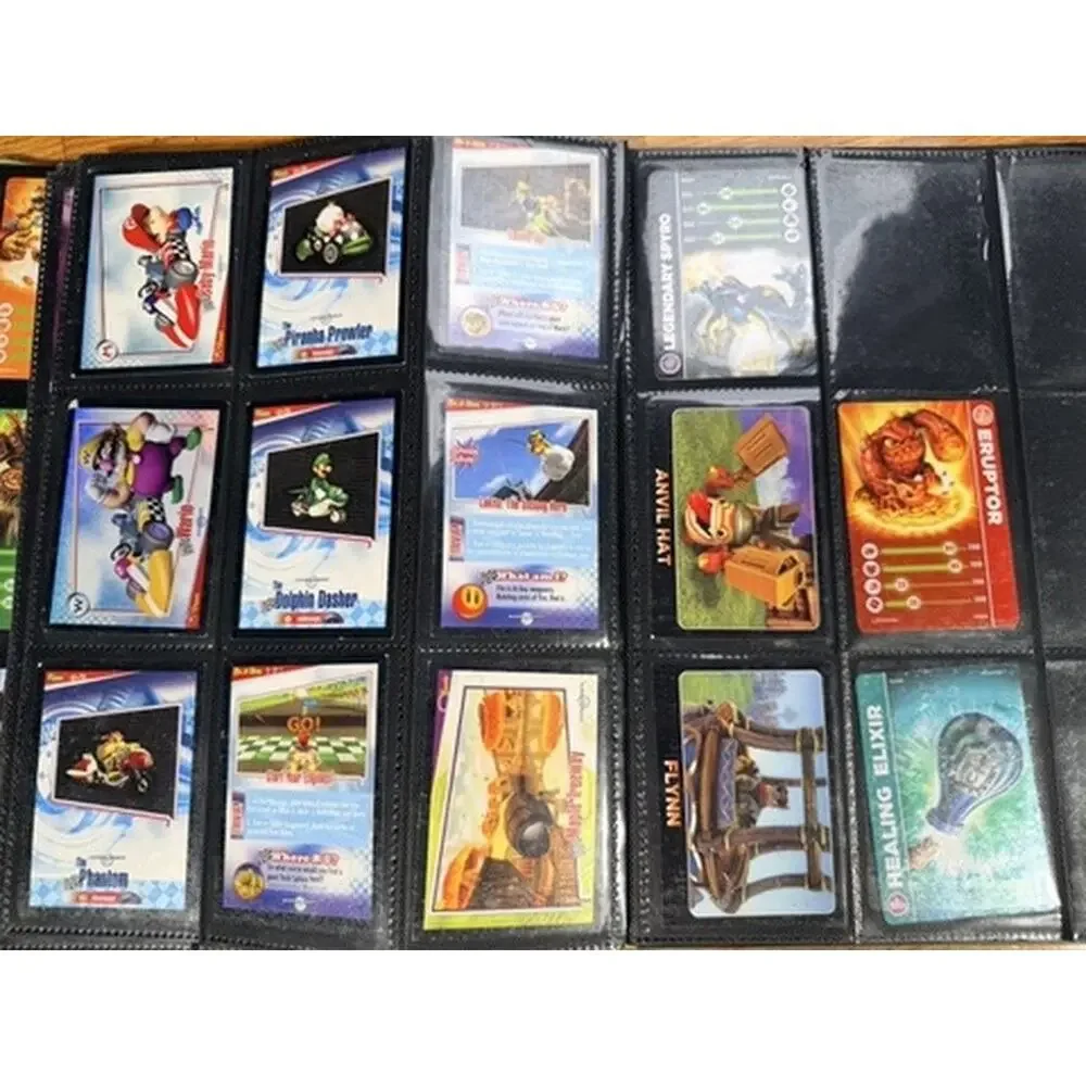 Large Skylanders Super Mario Nintendo Trading Card Collection Binder 100+ Cards